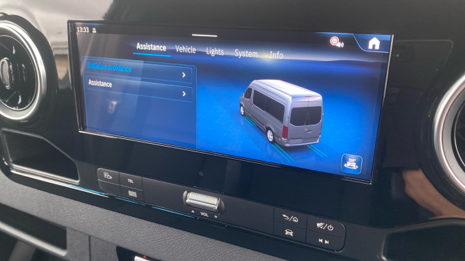 Mercedes-Benz Sprinter 315Cdi L2 Diesel Rwd 3.5t H2 Pro Van - Image 21